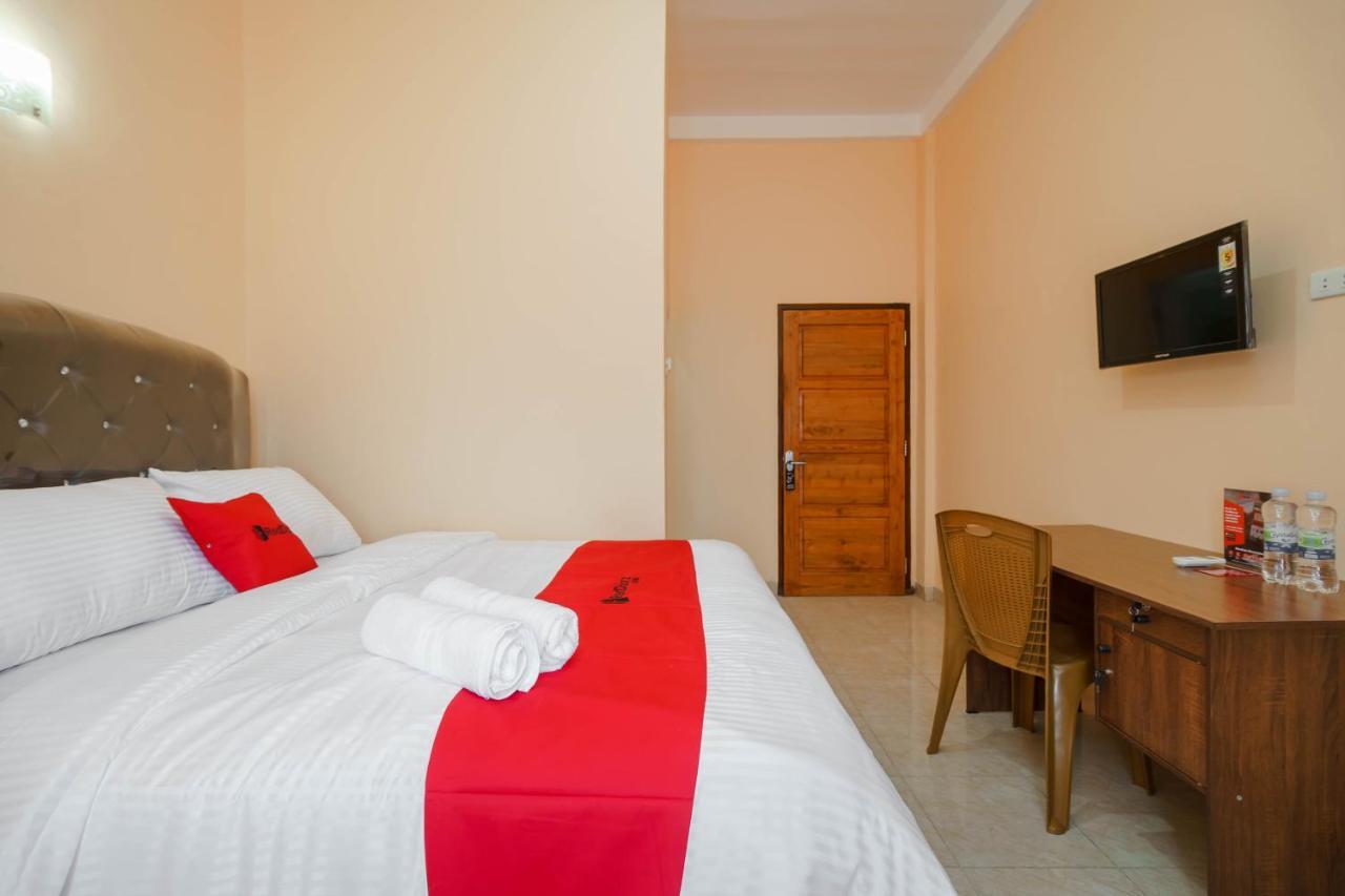 RedDoorz Syariah near Palembang Square Mall 3 Bagian luar foto