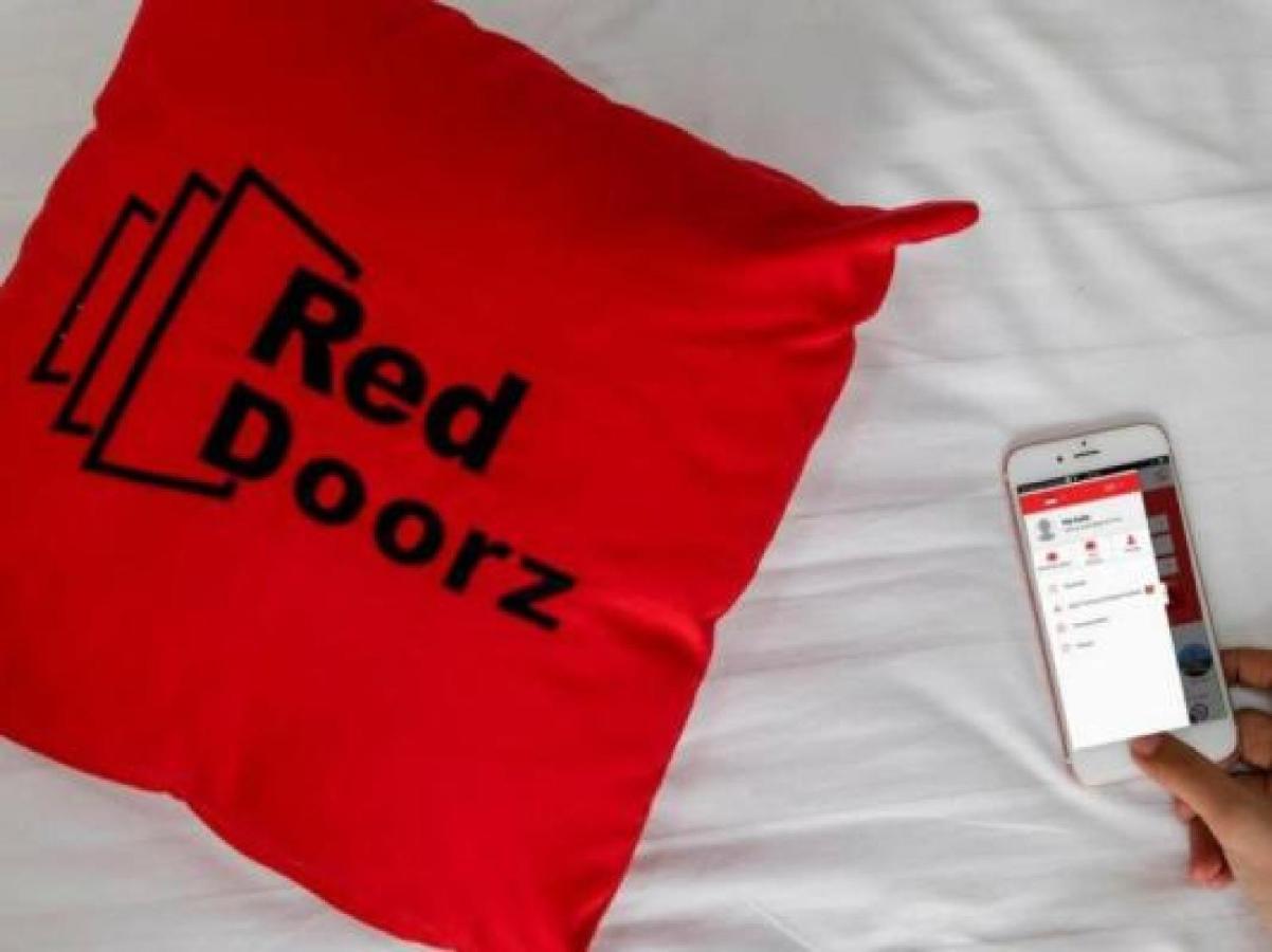 RedDoorz Syariah near Palembang Square Mall 3 Bagian luar foto
